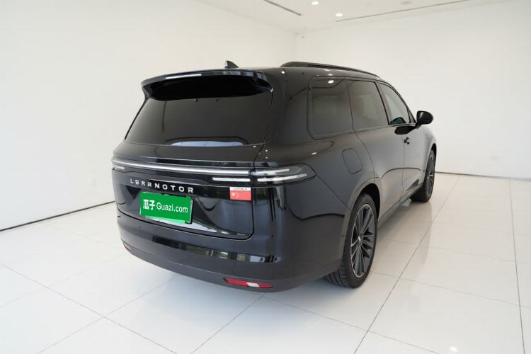 Used Leapmotor C16 2024 Range-Extended 200 Luxury Edition Rear Right 45 Deg