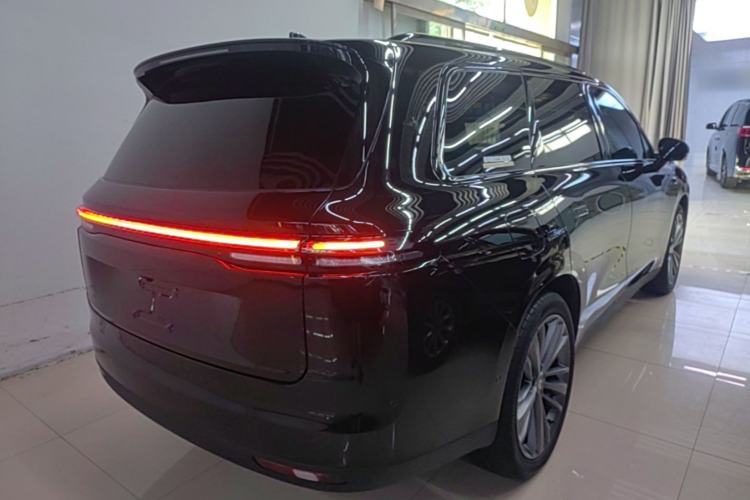 Used Leapmotor C16 2024 Range-Extended 200 Luxury Edition Rear Right 45 Deg