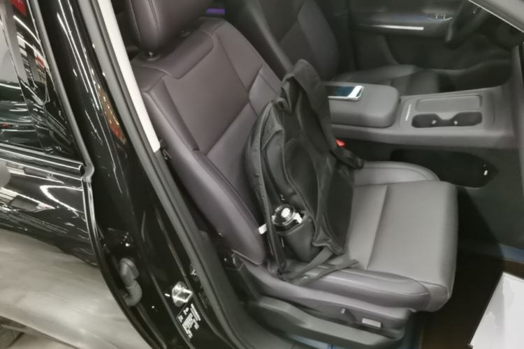 Used Leapmotor C16 2024 Range-Extended 200 Luxury Edition Right Front Seat