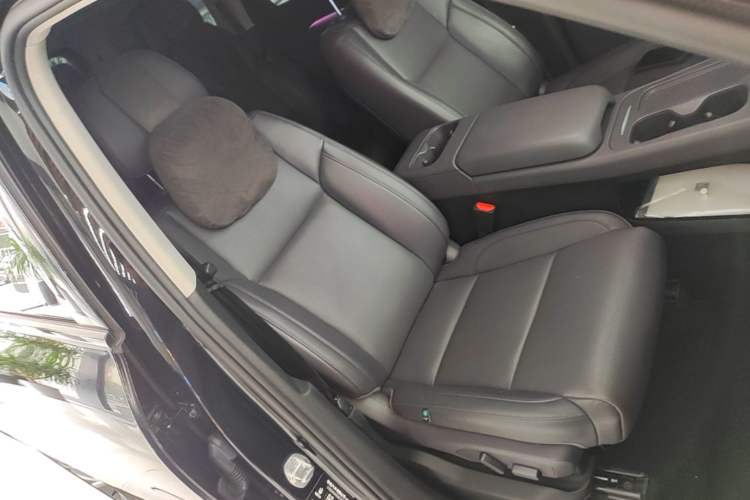 Used Leapmotor C16 2024 All-Electric 580 Luxury Edition Right Front Seat