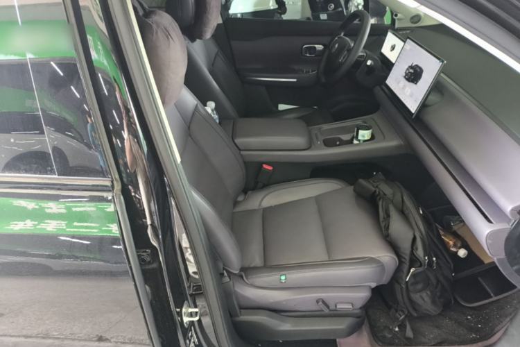 Used Leapmotor C16 2024 All-Electric 580 Luxury Edition Right Front Seat