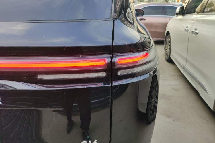 Used Leapmotor C16 2024 Pure Electric 520 Deluxe Edition Right Rear Taillight