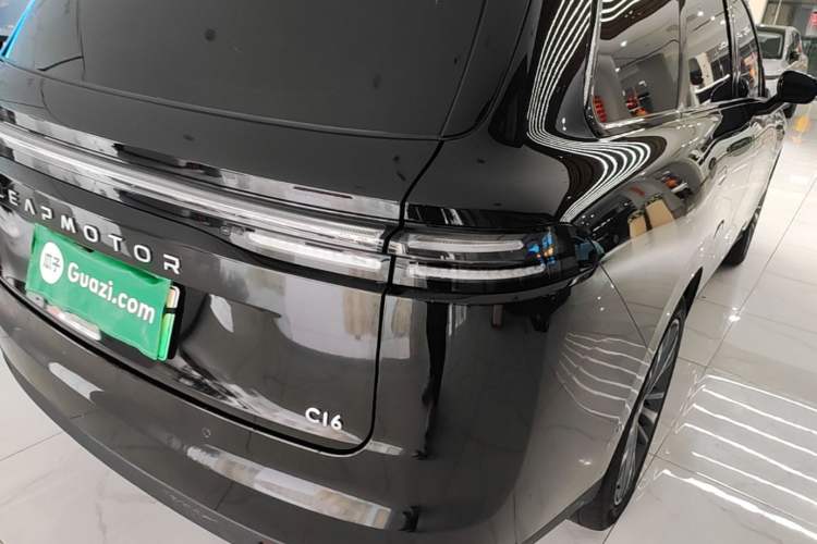 Used Leapmotor C16 2024 All-Electric 580 Luxury Edition Right Rear Taillight