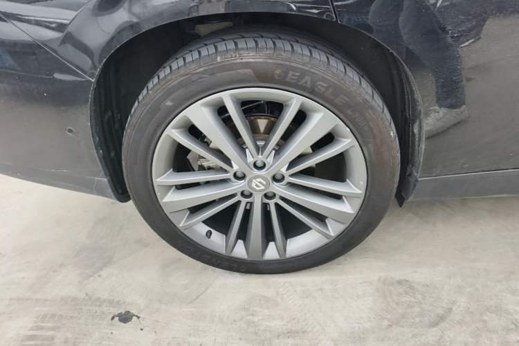 Used Leapmotor C16 2024 All-Electric 580 Luxury Edition Right Rear Wheel Hub