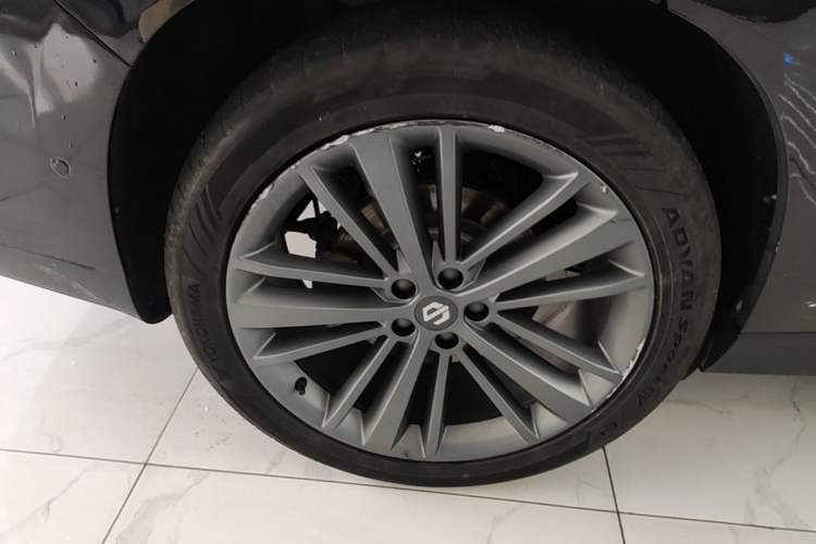 Used Leapmotor C16 2024 All-Electric 580 Luxury Edition Right Rear Wheel Hub