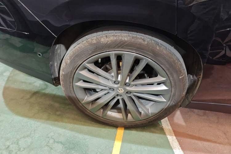 Used Leapmotor C16 2024 Range-Extended 200 Luxury Edition Right Rear Wheel Hub
