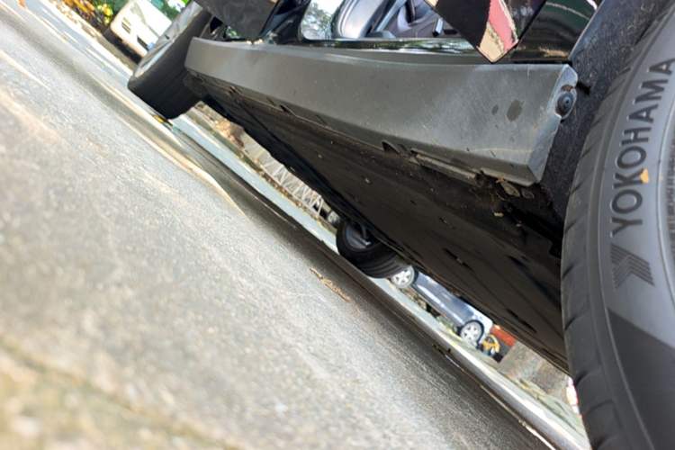 Used Leapmotor C16 2024 Range-Extended 200 Luxury Edition Right Side Sill