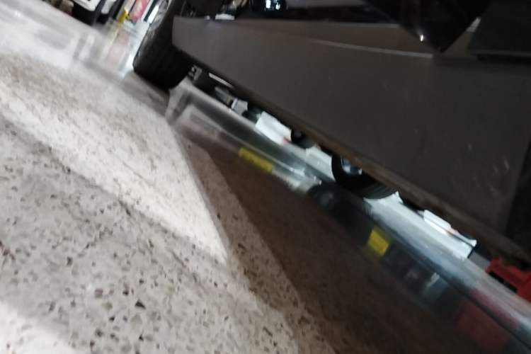 Used Leapmotor C16 2024 Pure Electric 520 Deluxe Edition Right Side Sill