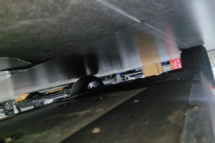 Used Leapmotor C16 2024 Range-Extended 200 Luxury Edition Right Side Sill
