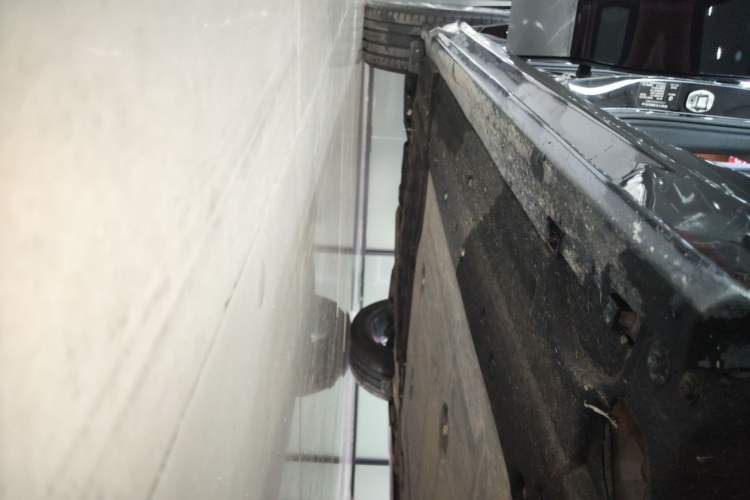 Used Leapmotor C16 2024 Range-Extended 200 LiDAR Edition Right Side Sill