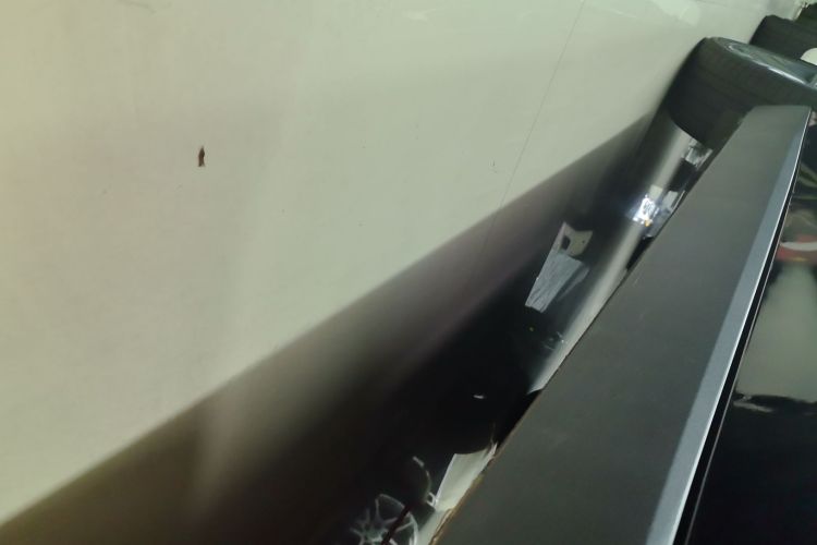 Used Leapmotor C16 2024 Range-Extended 200 Luxury Edition Right Side Sill