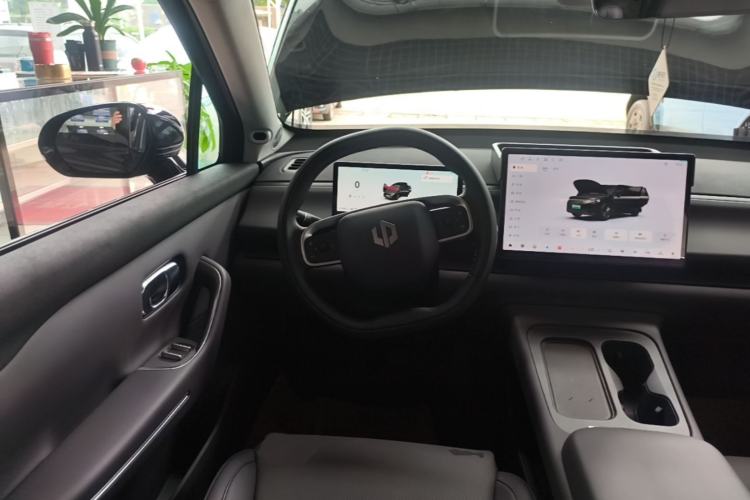 Used Leapmotor C16 2024 Pure Electric 520 Deluxe Edition Steering Wheel