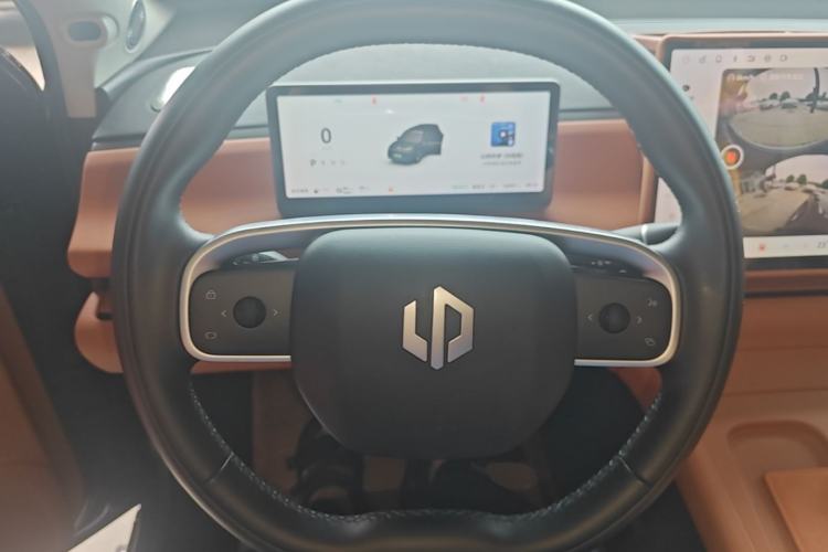 Used Leapmotor C16 2024 Range-Extended 200 Luxury Edition Steering Wheel