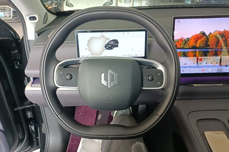 Used Leapmotor C16 2024 Range-Extended 200 Luxury Edition Steering Wheel