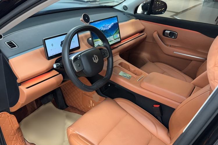 Used Leapmotor C16 2024 Range-Extended 200 Luxury Edition Steering Wheel