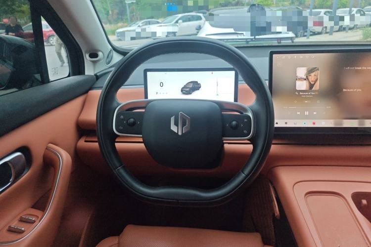 Used Leapmotor C16 2024 Range-Extended 200 Luxury Edition Steering Wheel