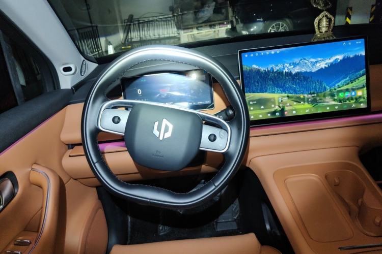Used Leapmotor C16 2024 Range-Extended 200 Luxury Edition Steering Wheel