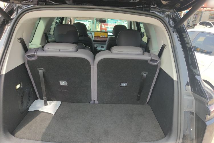 Used Leapmotor C16 2024 All-Electric 580 Luxury Edition Trunk