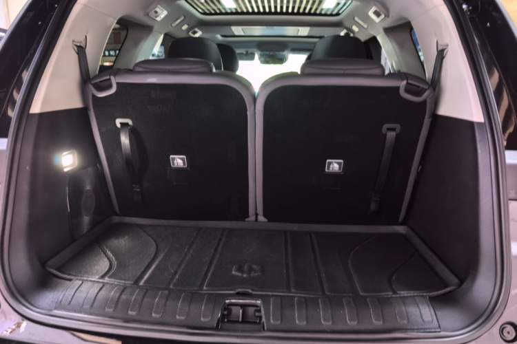 Used Leapmotor C16 2024 Range-Extended 200 Luxury Edition Trunk