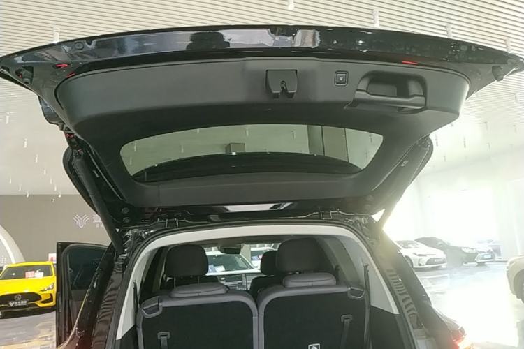 Used Leapmotor C16 2024 All-Electric 580 Luxury Edition Trunk