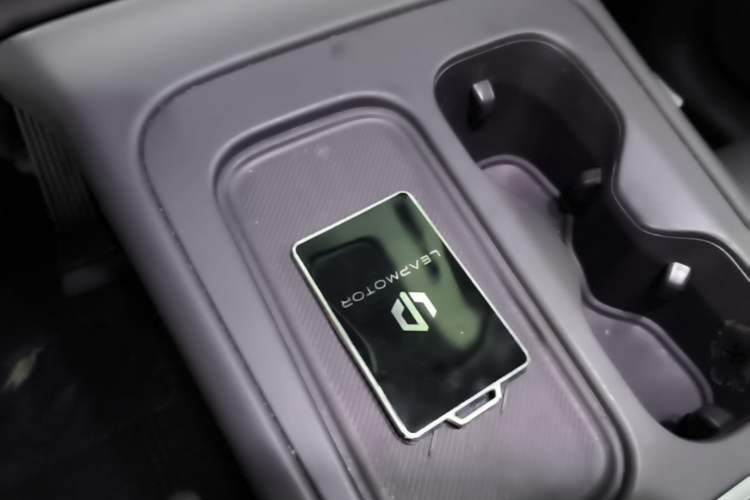 Used Leapmotor C16 2024 Range-Extended 200 Luxury Edition Vehicle Key