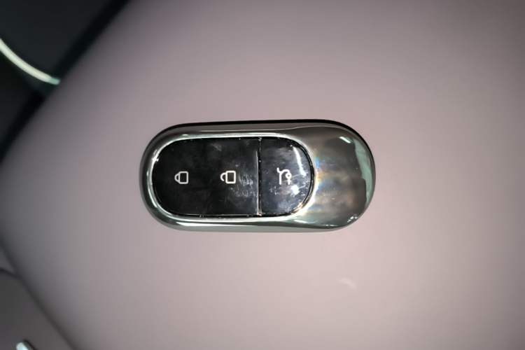 Used Leapmotor C16 2024 All-Electric 580 Luxury Edition Vehicle Key