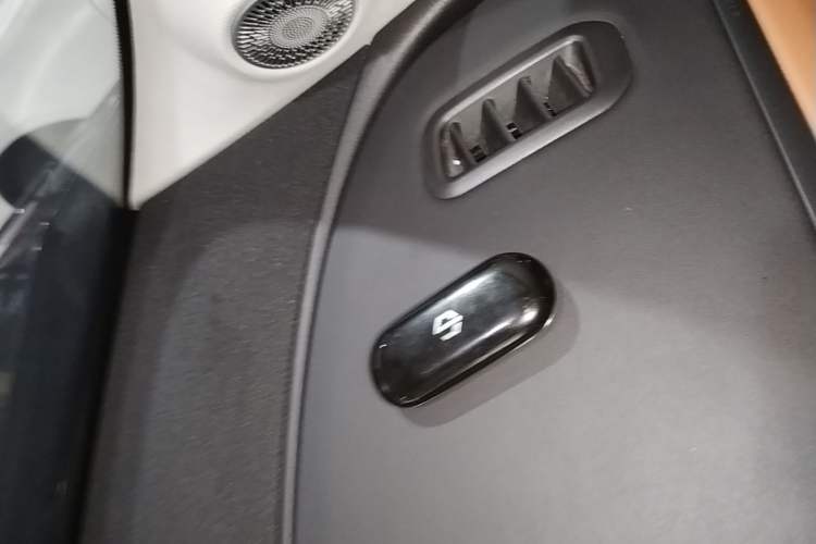 Used Leapmotor C16 2024 Range-Extended 200 Luxury Edition Vehicle Key