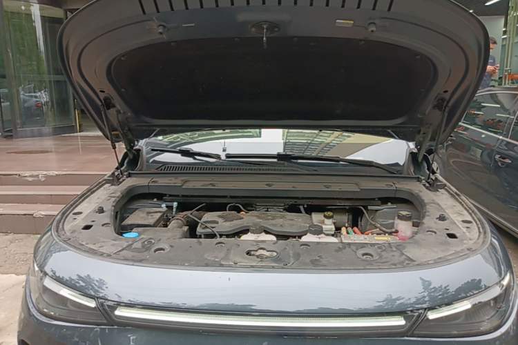 Used Leapmotor C16 2024 Range-Extended 200 Luxury Edition Engine Bay