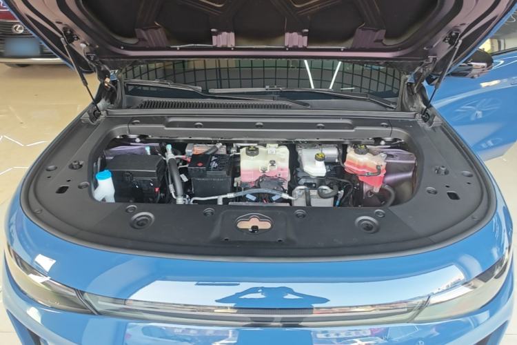 Used Leapmotor C16 2024 All-Electric 520 LiDAR Edition Engine Bay