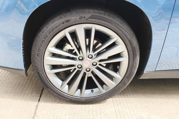 Used Leapmotor C16 2024 All-Electric 520 LiDAR Edition Left Front Wheel Hub