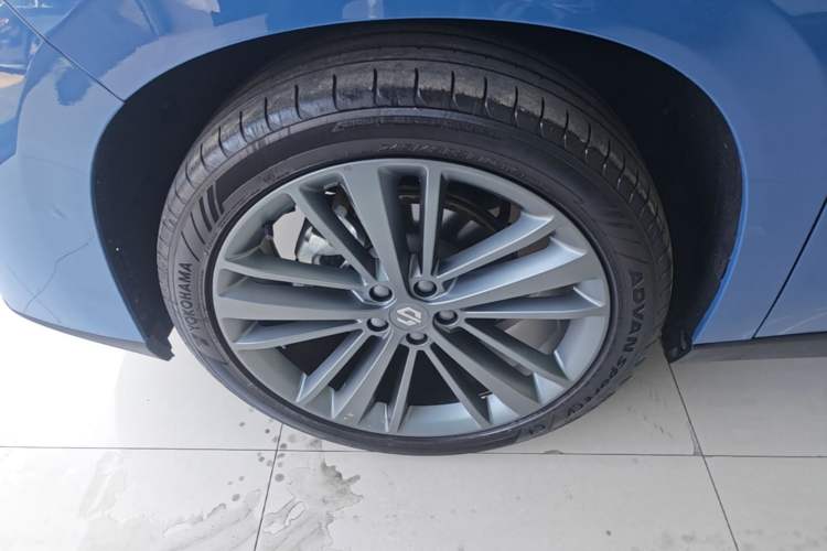 Used Leapmotor C16 2024 All-Electric 520 LiDAR Edition Left Front Wheel Hub