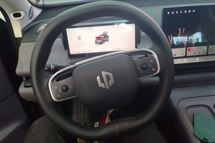 Used Leapmotor C16 2024 Range-Extended 200 Smart Enjoyment Edition Steering Wheel