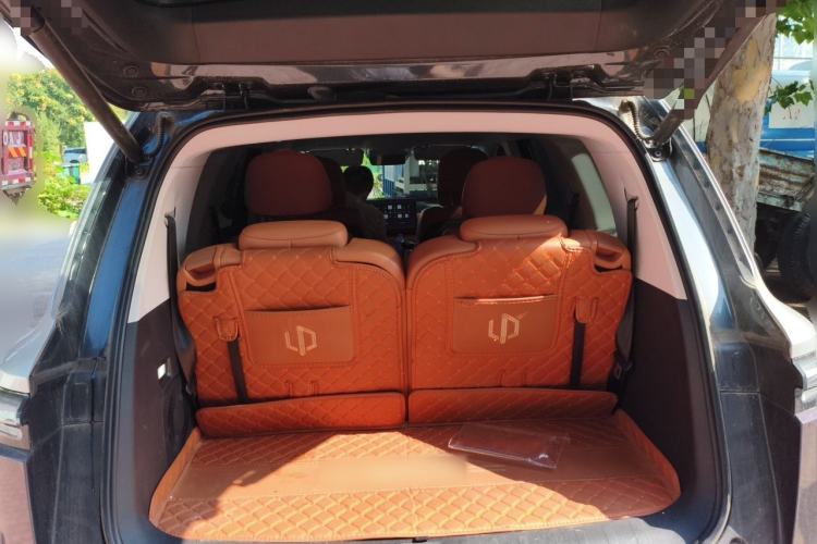 Used Leapmotor C16 2024 Range-Extended 200 Luxury Edition Trunk