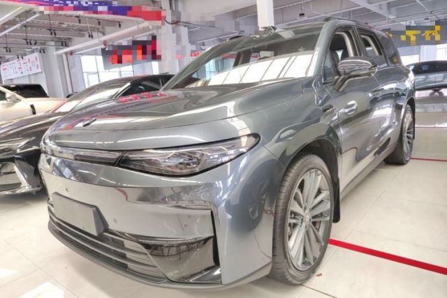 Used Leapmotor C16 2024 Range-Extended 200 Luxury Edition