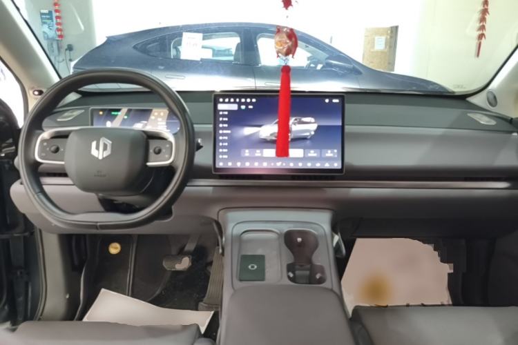 Used Leapmotor C16 2024 Range-Extended 200 Luxury Edition Center Console