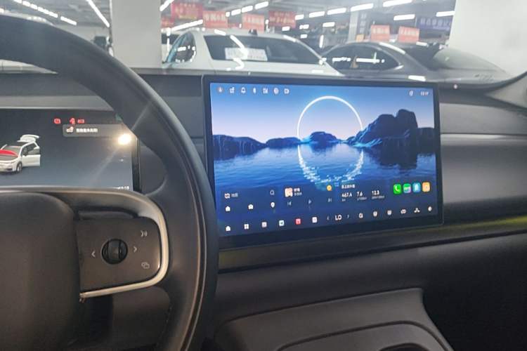 Used Leapmotor C16 2024 Range-Extended 200 Luxury Edition Center Console