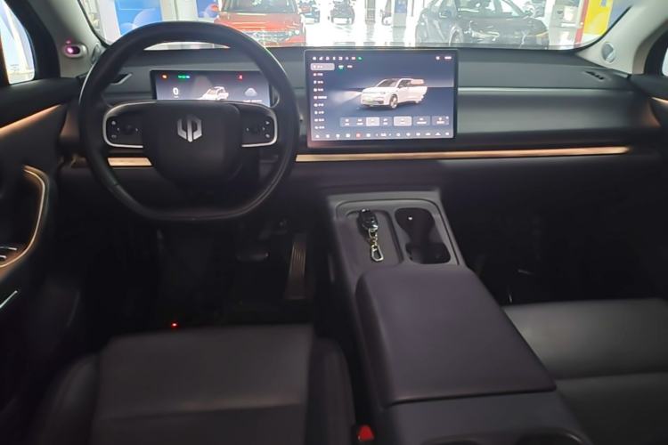 Used Leapmotor C16 2024 Range-Extended 200 LiDAR Edition Center Console