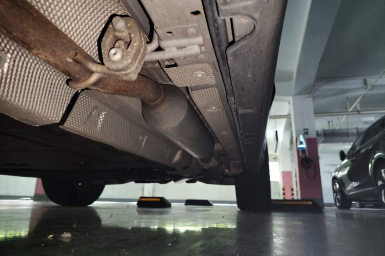 Used Leapmotor C16 2024 Range-Extended 200 Luxury Edition Chassis Front Left