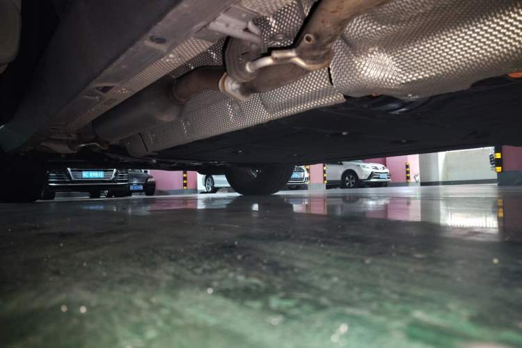 Used Leapmotor C16 2024 Range-Extended 200 Luxury Edition Chassis Rear Left