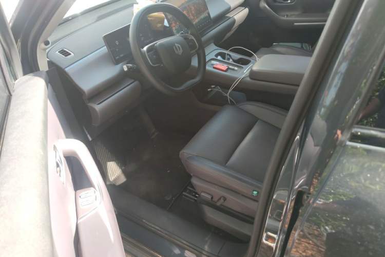 Used Leapmotor C16 2024 Pure Electric 520 Deluxe Edition Driver Seat