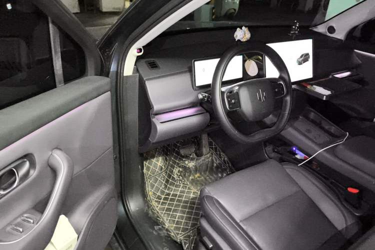 Used Leapmotor C16 2024 All-Electric 520 LiDAR Edition Driver Seat