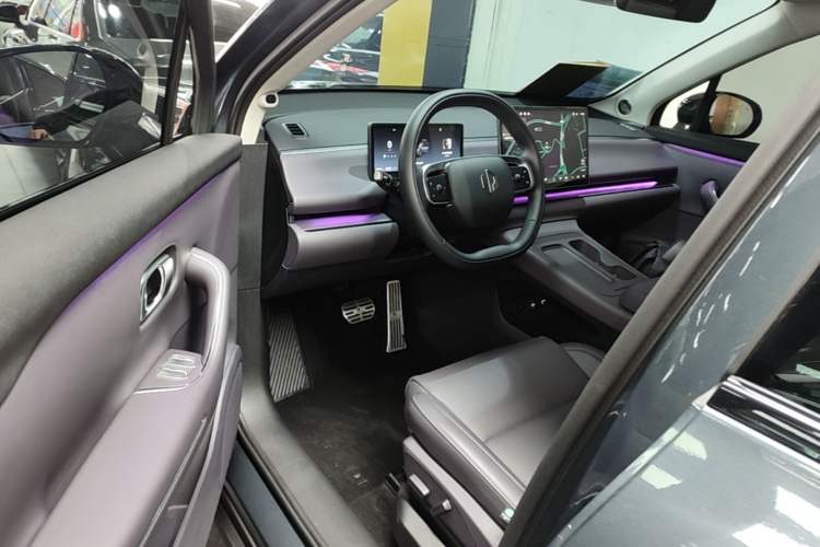 Used Leapmotor C16 2024 All-Electric 520 LiDAR Edition Driver Seat