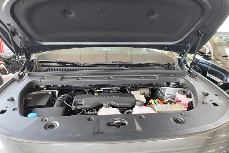 Used Leapmotor C16 2024 Range-Extended 200 Luxury Edition Engine Bay