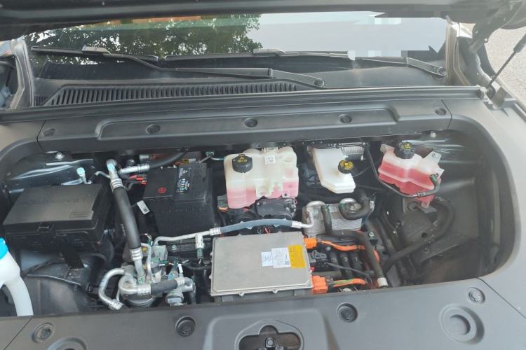Used Leapmotor C16 2024 All-Electric 520 LiDAR Edition Engine Bay