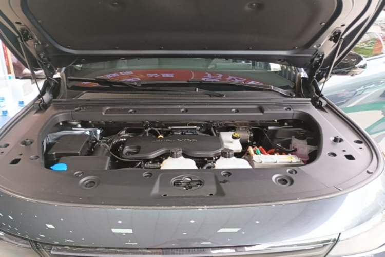 Used Leapmotor C16 2024 Range-Extended 200 Luxury Edition Engine Bay