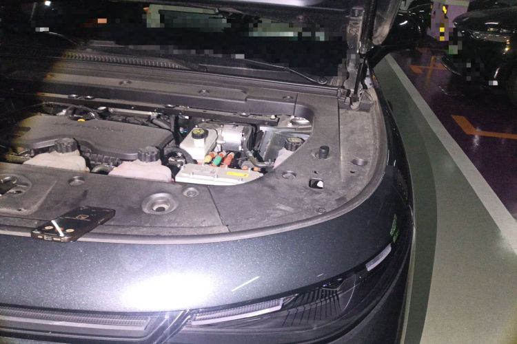 Used Leapmotor C16 2024 Range-Extended 200 Luxury Edition Engine Bay Left