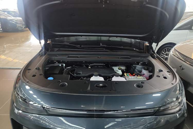 Used Leapmotor C16 2024 Range-Extended 200 Luxury Edition Engine Bay