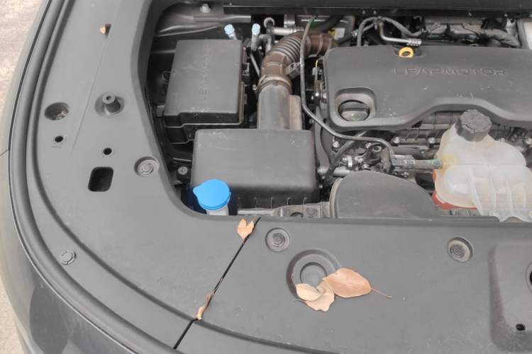 Used Leapmotor C16 2024 Range-Extended 200 Luxury Edition Engine Bay Right