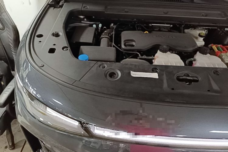 Used Leapmotor C16 2024 Range-Extended 200 LiDAR Edition Engine Bay Right