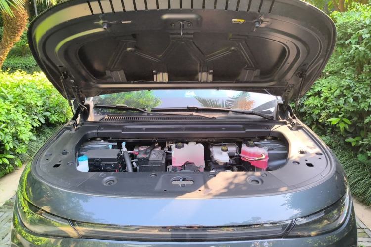 Used Leapmotor C16 2024 All-Electric 520 LiDAR Edition Engine Bay
